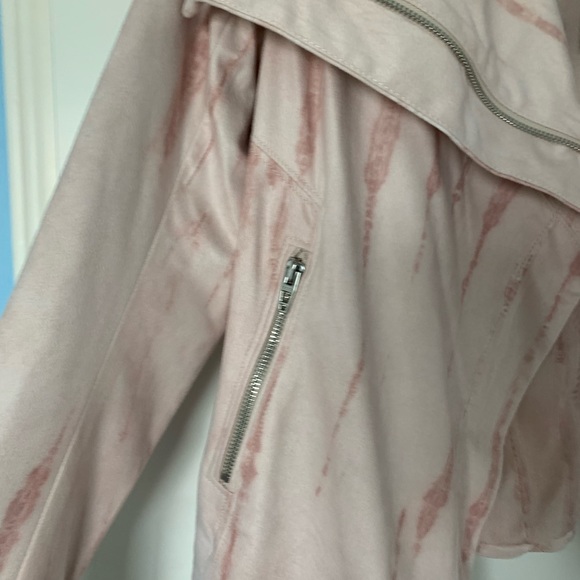BLANKNYC Faux Suede pink waterfall jacket NWT from Anthropologie Size Medium - Picture 6 of 12